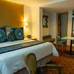 Maria Condesa (Adults Only)